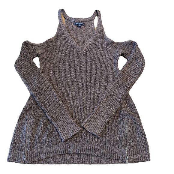 American Eagle Women’s Cold Shoulder Brown Knit Sweater Zipper Detailing Sz SM - Picture 3 of 8